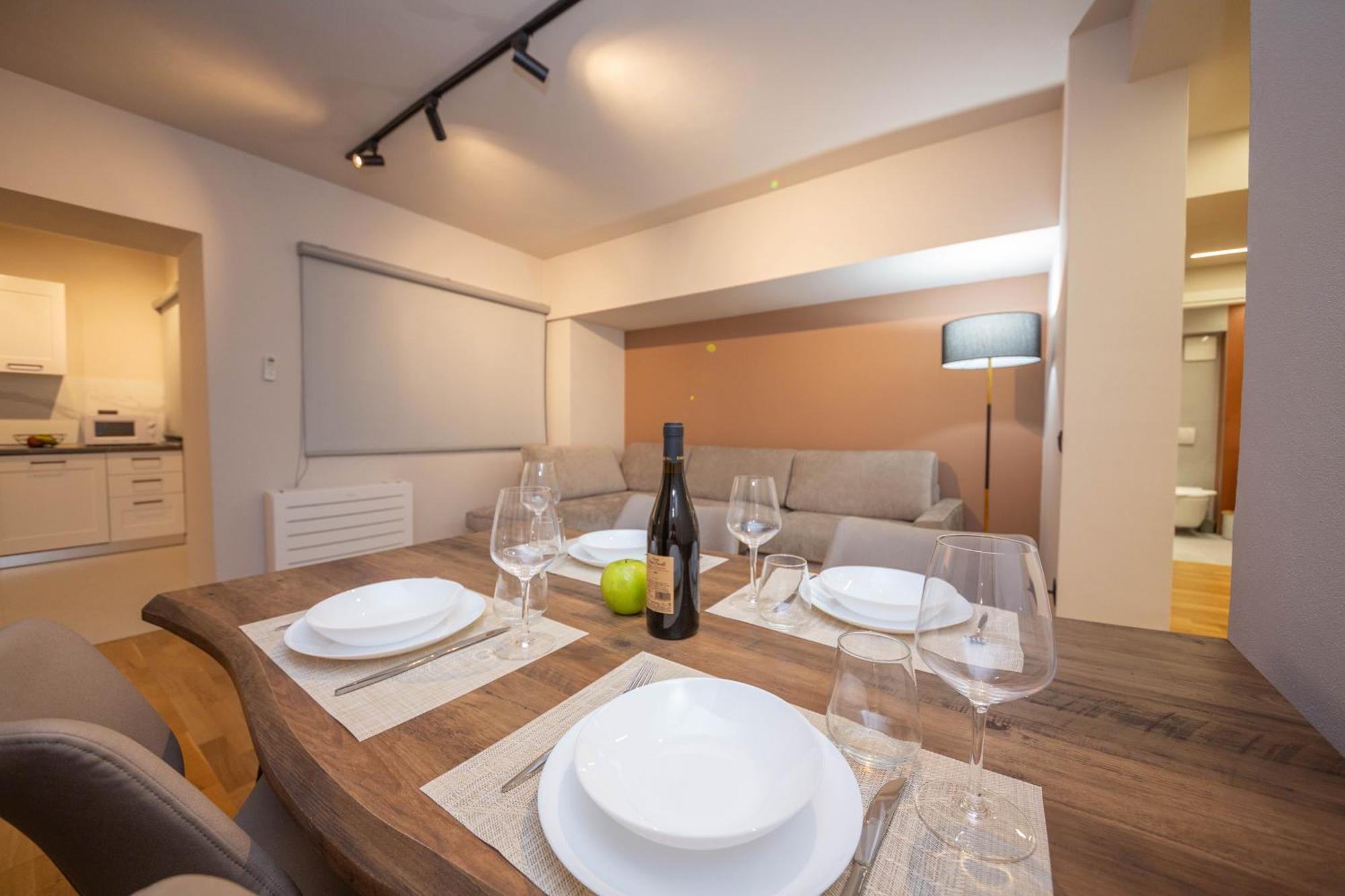 Blloku Unique Apartments 2 Tiran Dış mekan fotoğraf