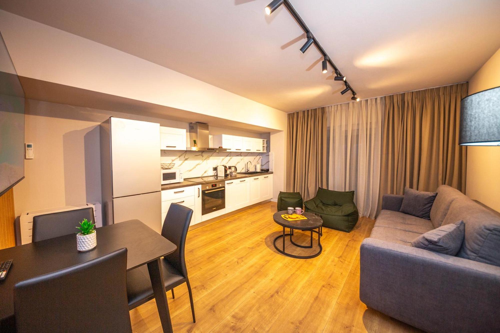 Blloku Unique Apartments 2 Tiran Dış mekan fotoğraf